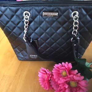 🌺 Jones New York Signature Pocketbook -Brand new